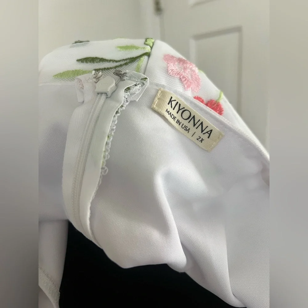 Kiyonna Floral V-Neck Wedding Dress - Picture 12 of 16